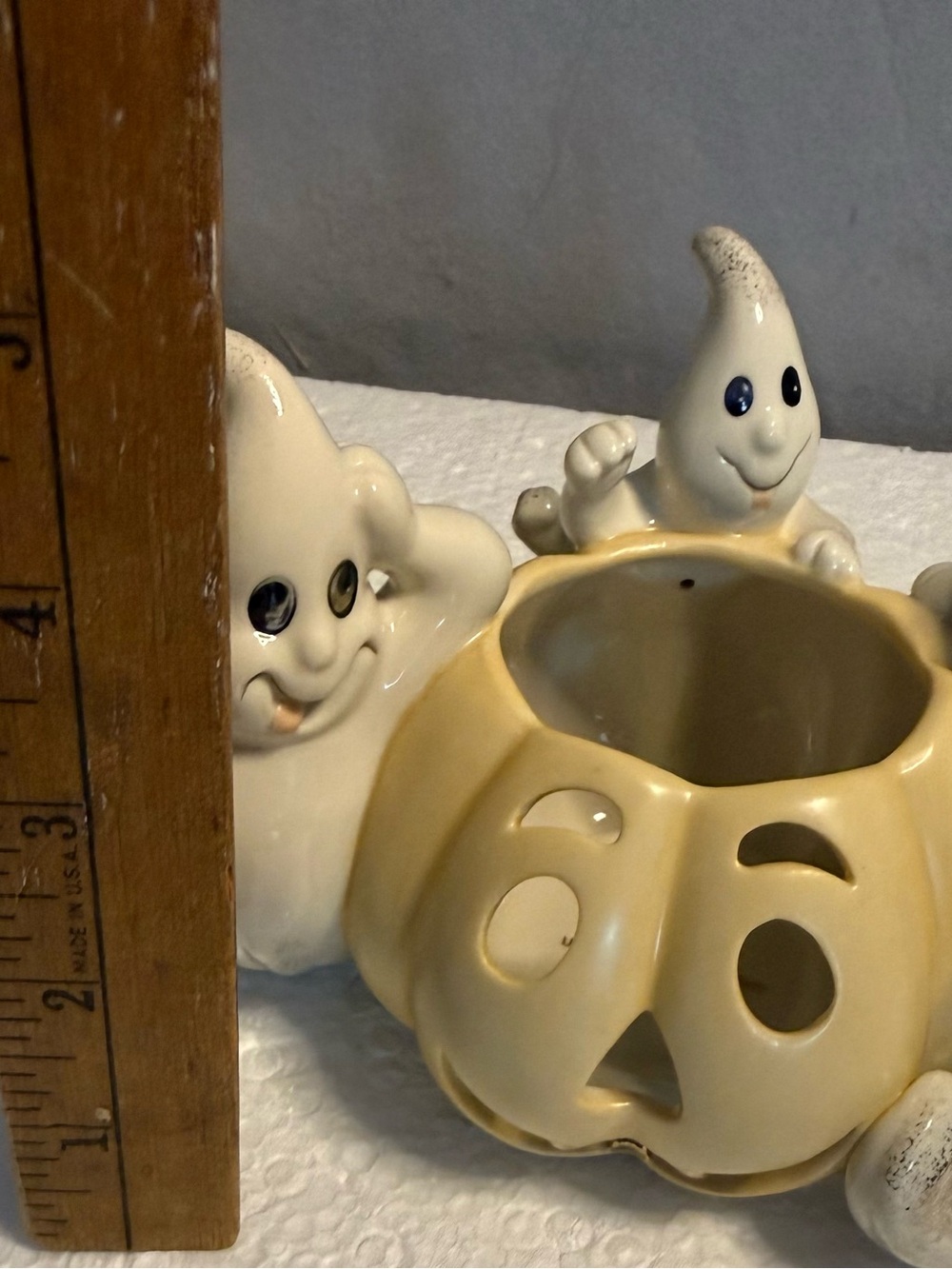 Lenox Vintage Halloween Ghost Trio
Pumpkin Tealight Candle Holder Like New - Picture 8 of 9